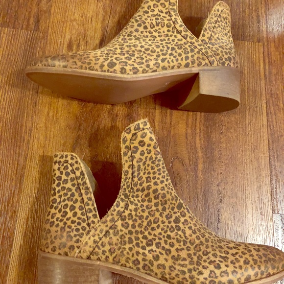 matisse coconuts leopard booties